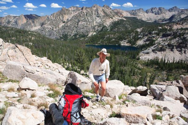 Author as photographed by Fred ascends northwest above Alpine Lake.
