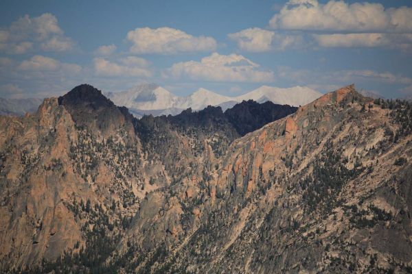 The White Clouds on the horizon west from the Baron/Warbonnet Lakes saddle.
