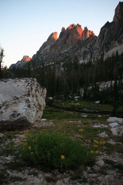 Tohobit, Warbonnet, Cirque Lake Peaks Group catch the first rays of morning light.
