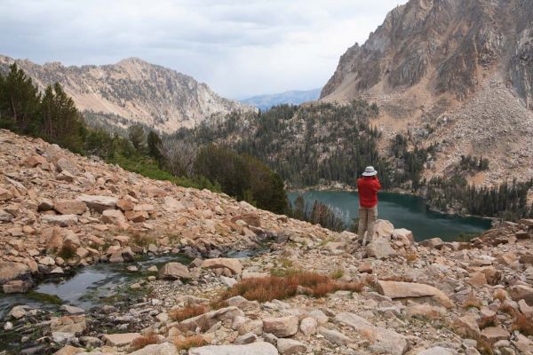 Descending to Quiet Lake.
