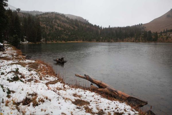 Washington Lake...The good; it's getting warmer.  The bad; snow becomes rain.
