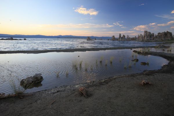 Tufa Towers, South Tufa grove, Mono Lake.
