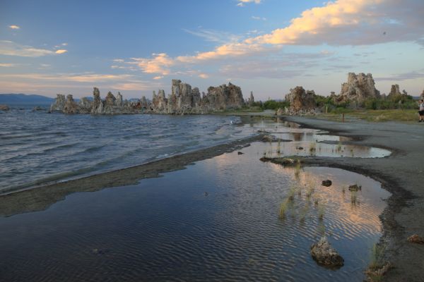 Tufa Towers, South Tufa grove, Mono Lake.
