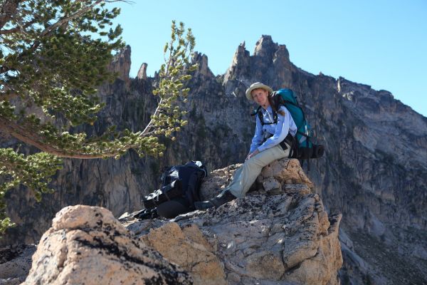 west from the Baron/Warbonnet Lakes saddle.
