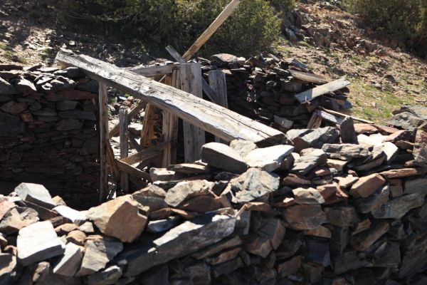 The remains of the Great Sierra Mine...
