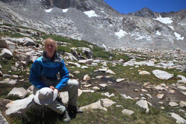 Today's itinerary was less demanding; find another camp on the west side of the basin within easy striking distance of Muir Pass and Mt. Solomons.
