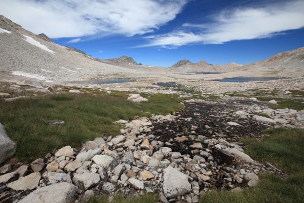 Disappearing stream flowing into Evolution Basin from near Muir Pass.
