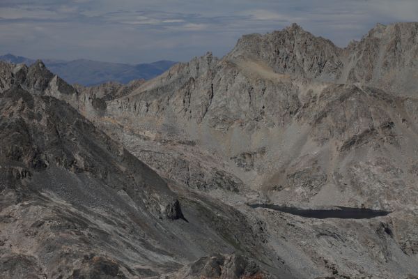 Mt. Powell above Lake 11428.  Echo Pass lies in the low point of the saddle to the left (west), and Clyde Sprires are above the saddle further left (west).
