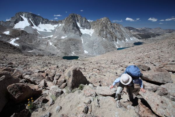 Climbing to this col is a pleasure as compared to Wallace Col, the route we used to cross the Sierra Crest to Evolution Basin.  The rock here is solid and stable.
