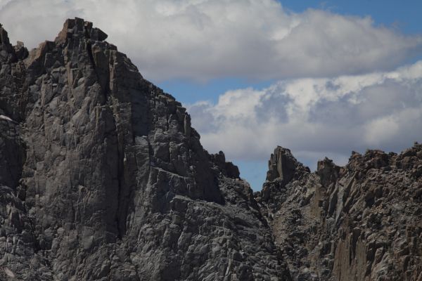 A tower on the west ridge of Mt. Mendel.  No mention in Secor's book of a route here.
