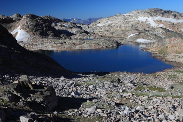 The west end of Donelson Lake has an additional arm that we will eventually go around to the south.
