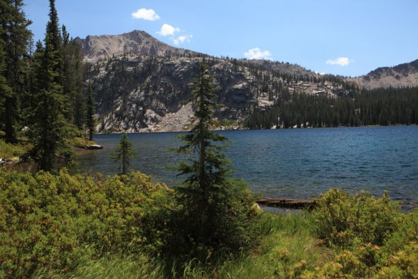 Glens Peak above Ardeth Lake.
