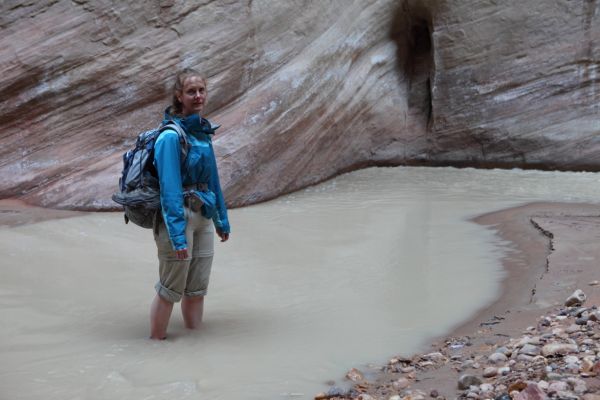 The water is warmer than I thought it would be.  It is, well, comfortable...and the riverbad is easy going; not too rocky.  We should be able to make good time.
