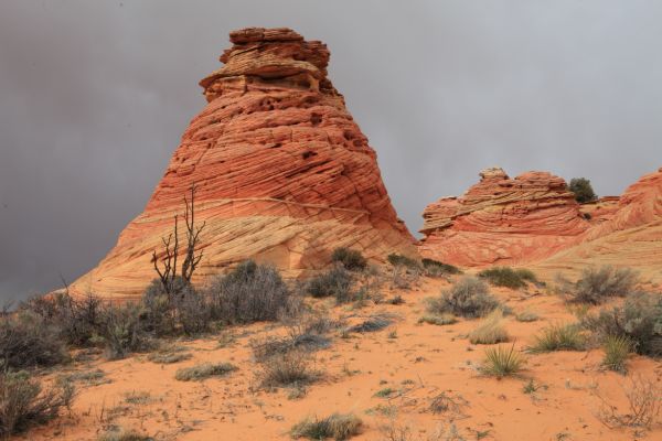 Another classic 'teepee' sandstone formation.
