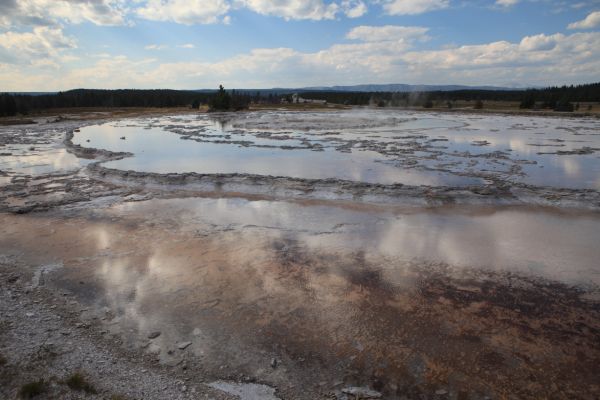 Suprise Pool, Firehole Lake Drive.
