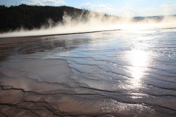 Grand Prismatic Spring; Midway Geyser Basin.
