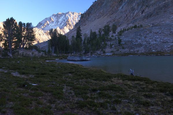 I continue climbing to Shallow Lake, which offers better camping.
