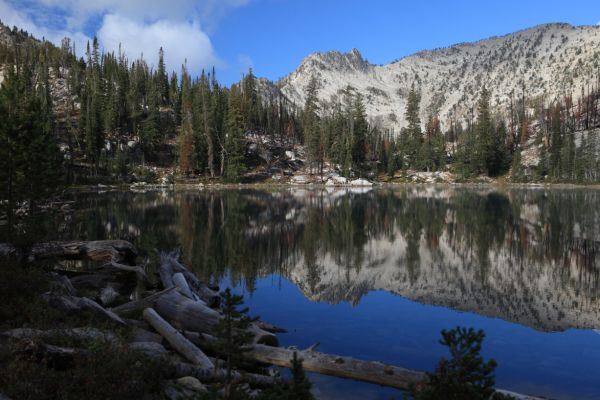 In the interest of time, I didn't fish Wilson Lake.  The weather looks promising, and we still need to climb over Fishfin Ridge to get to yesterday's destination, Birdbill Lake, then dayhike to Ship Island Lake; a big day!
