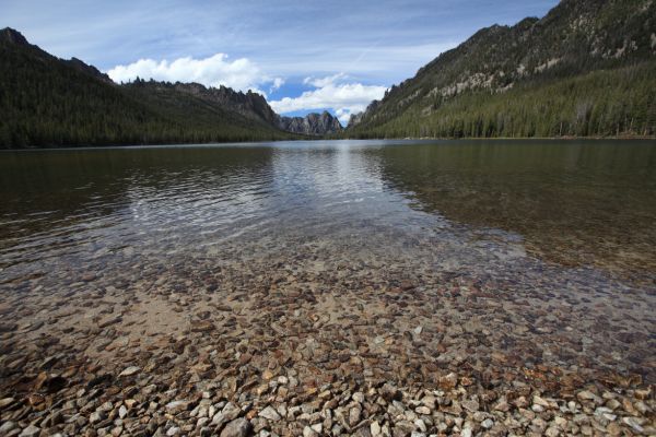 I was beginning to wonder if I would use my 16 mm lens.  One does not see the lake until he steps from the forest onto the gravel beach, and the view opens up dramatically!
