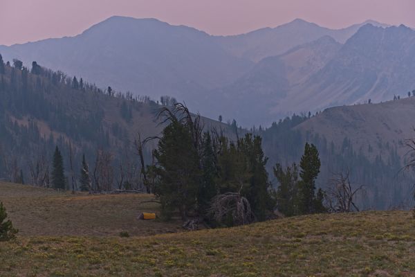 Looking back to the saddle in the first photo (225) and the ridge on the left (E), which continues up to Blackman Peak.  Washington Peak in the distance.
