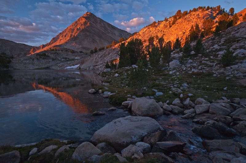 South from the inlet at Cove Lake, Big Boulder Lakes Basin at dawn.
