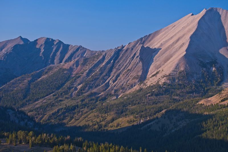 At 55 mm, the wide end of the telephoto takes in Watson Peak on the far left (northwest) to WCP-8 on the far right (east) towering above the Warm Springs Creek drainage.
