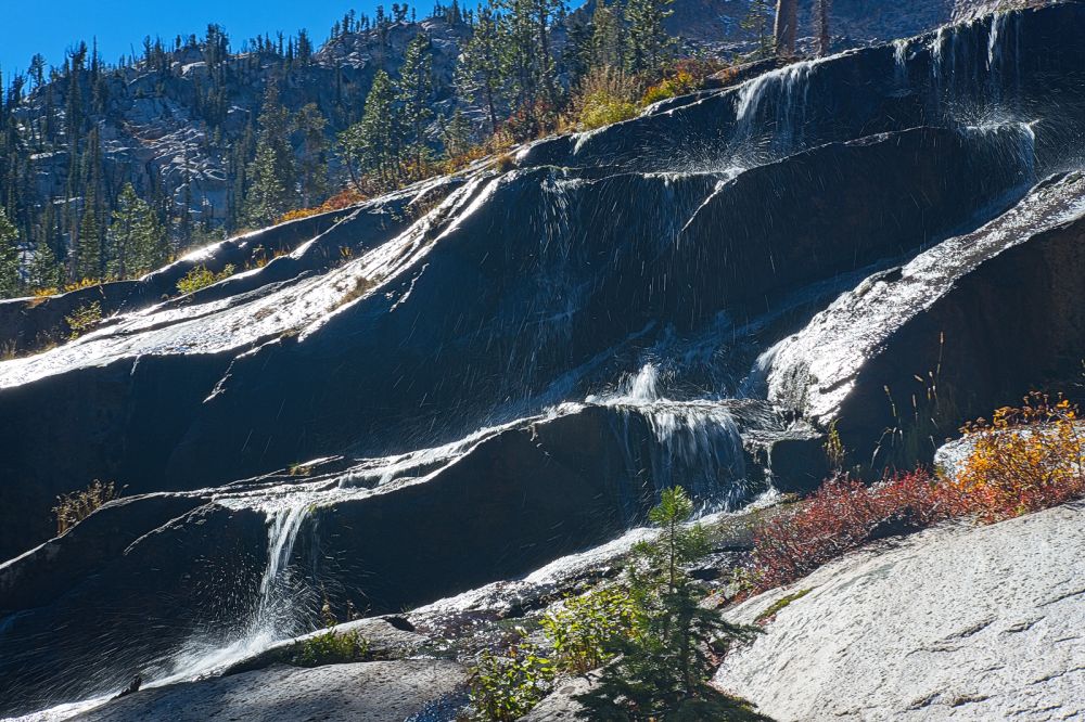 Ascending north of the waterfall cascading from Lake 8556'.
