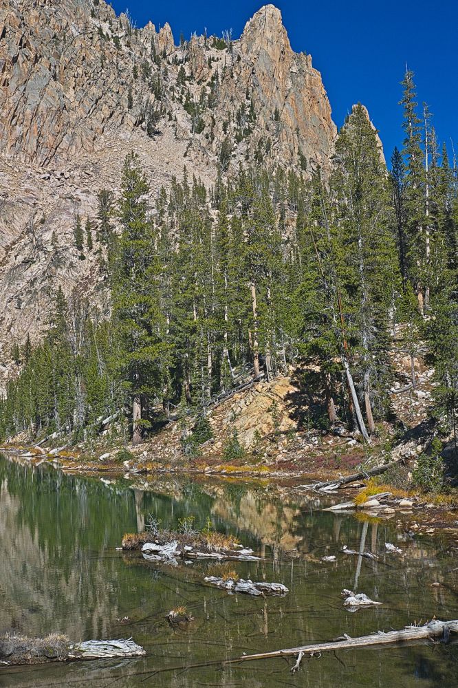 Point 8817' rises to the east above the lake at 8700'.
