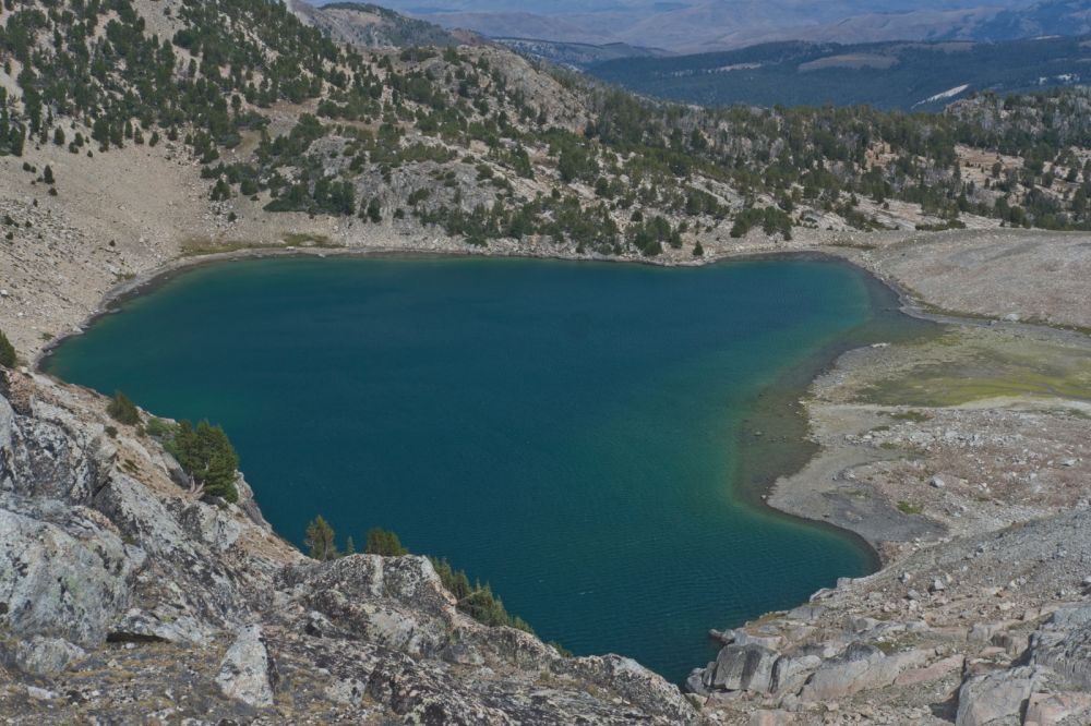 Gorgeous Cirque Lake is a welcome sight!  Still rather windy on the lake.  I will skip the fishing here, in favor of getting my camp set up at Cove Lake.
